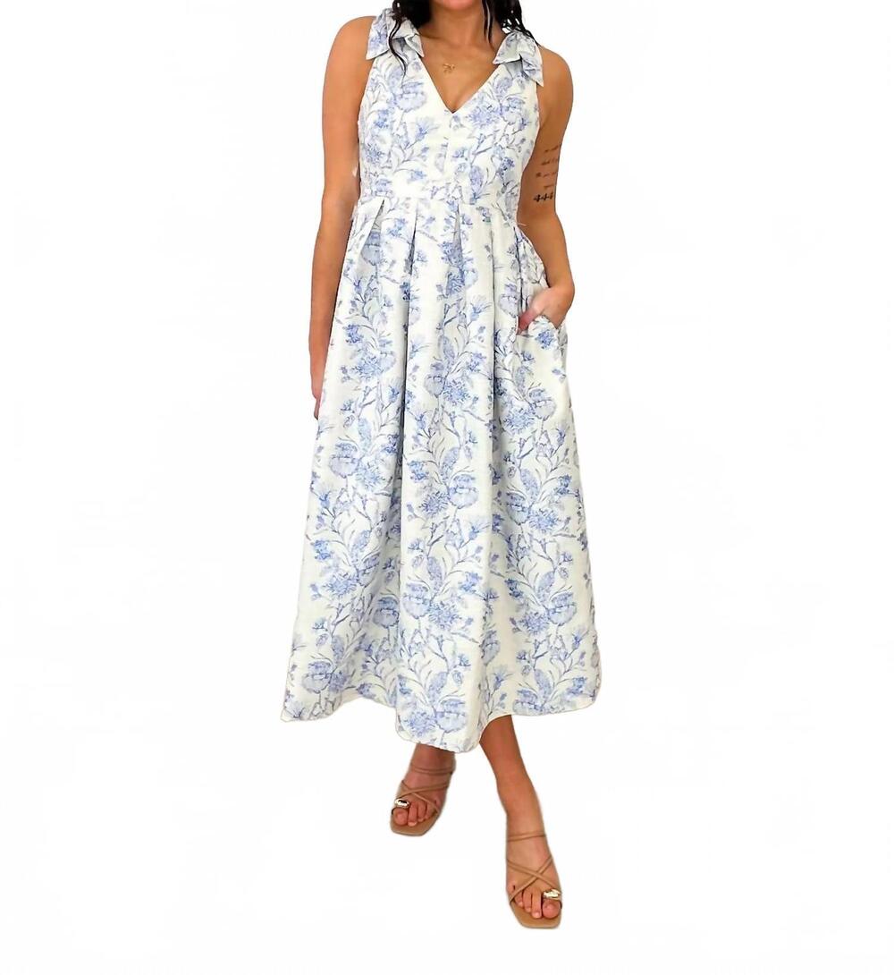 NEW ENTRO to bloom or not to bloom knit dress in white